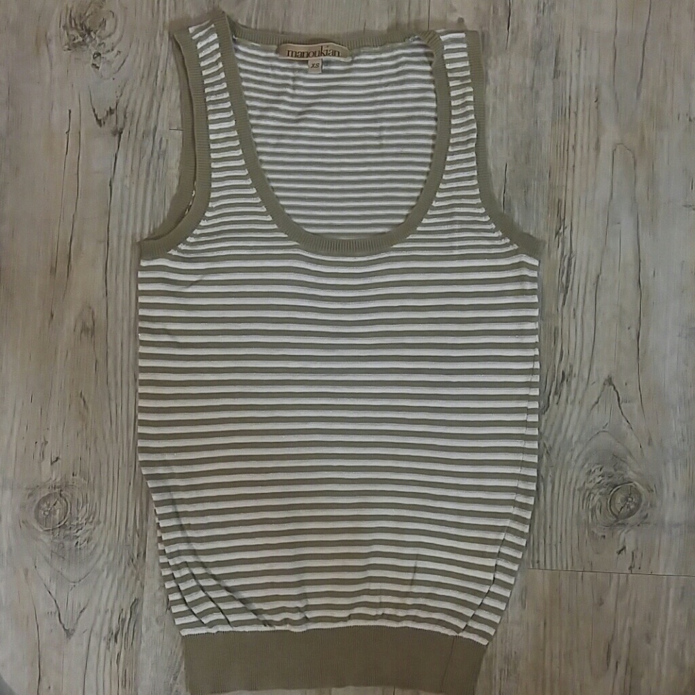 Sleeveless sweater/tank top